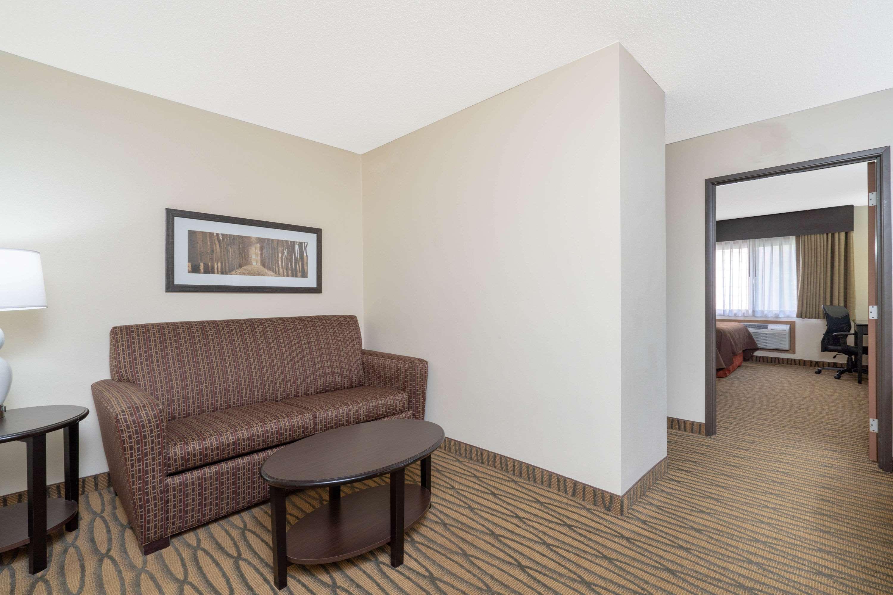 Americinn By Wyndham Rogers Exterior foto
